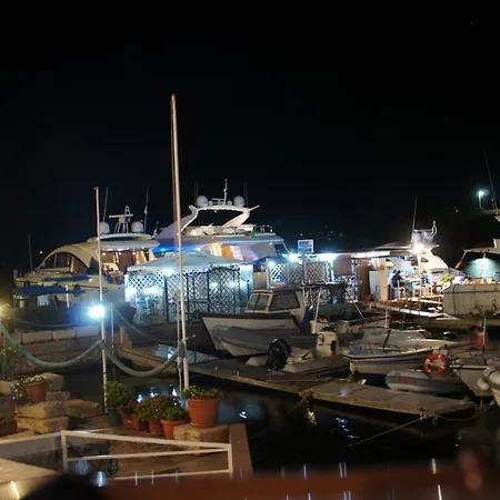 Botel Boat&breakfast E Crociere Asinara